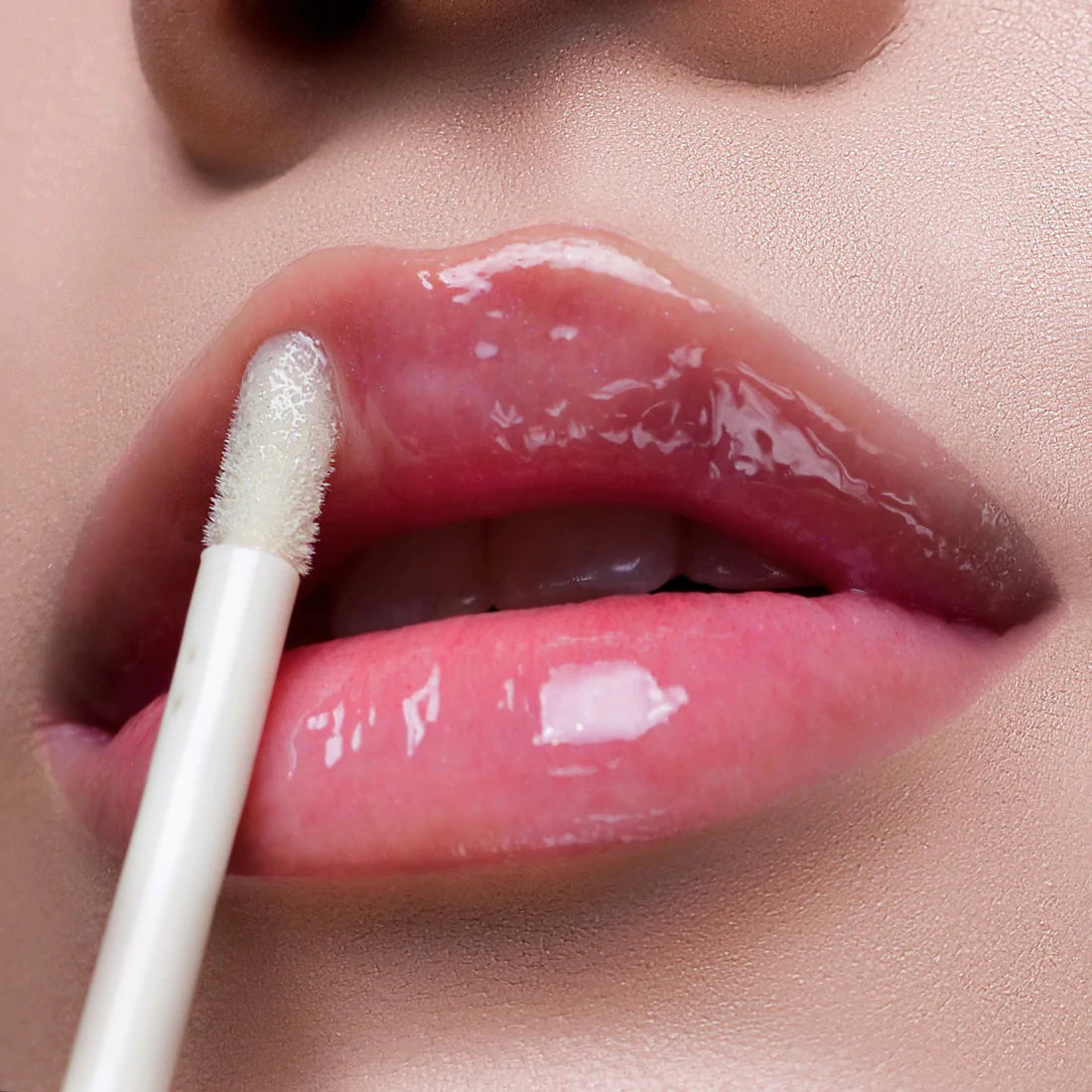 Labial Lips Gloss Vegano Crystal Clear 4 ml. - Adversa